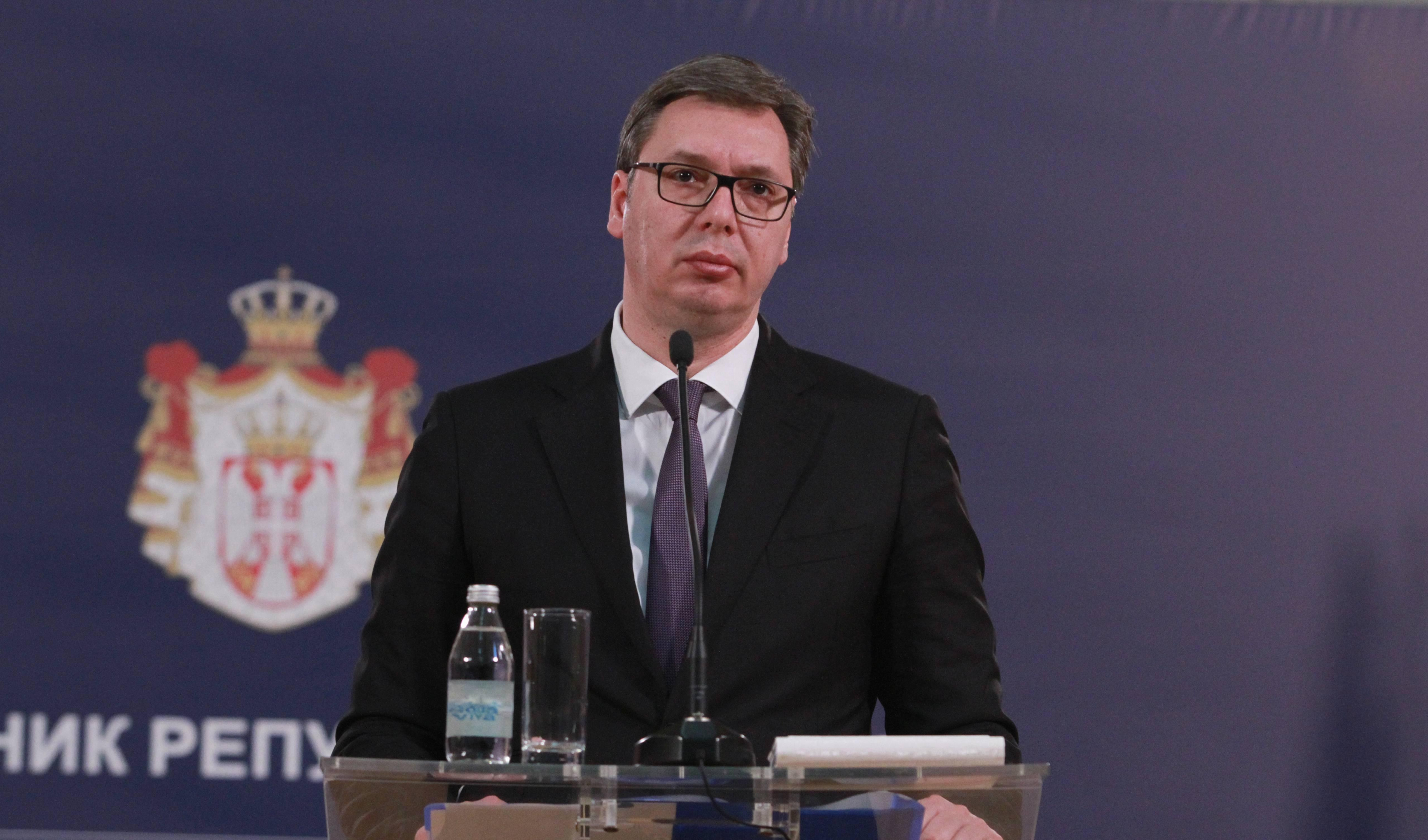 ČESTITKE ZA HRABROST! Vučić pohvalio hrvatskog novinara koji je osudio pozdrav "Za dom spremni"!